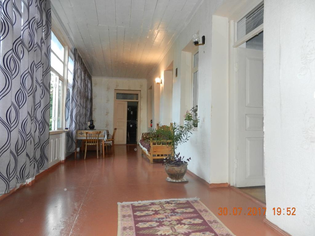 Marina Chartolani'S Guest House Mestia Exterior photo